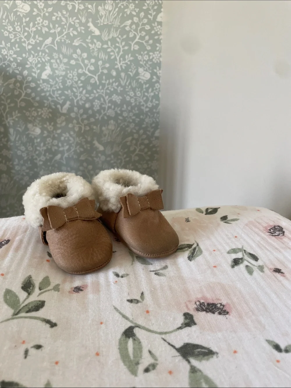Freshly Picked Tan Bow Moccasin Booties with Cream Fur Scalloped Trim
